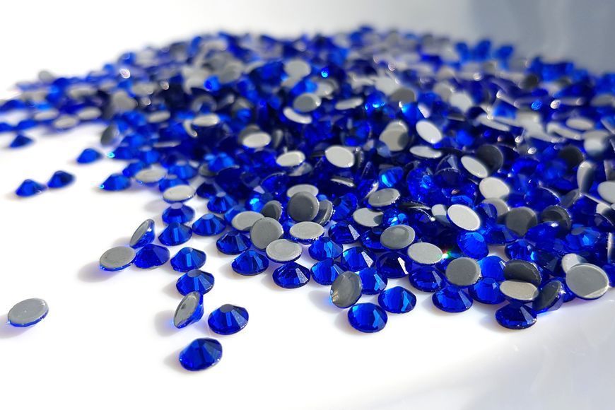 2058 Sapphire (206) SS20 HF, 144 pcs 2058 Sapphire (206) HF фото